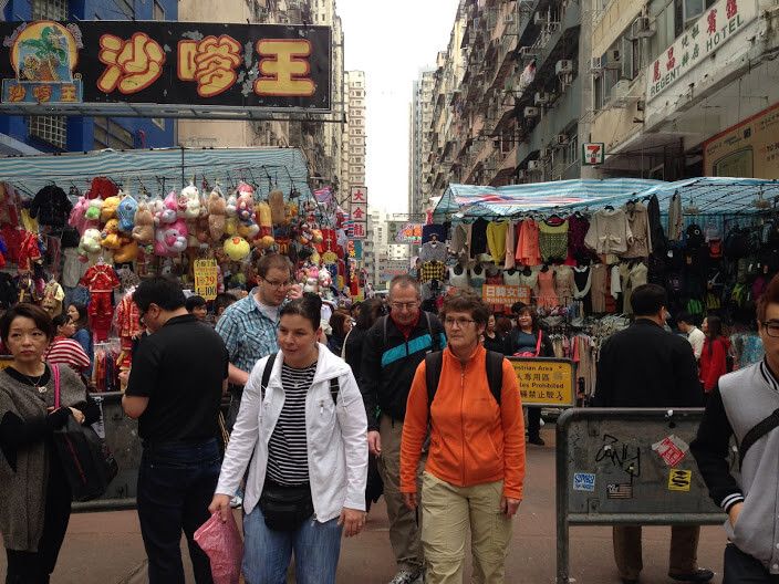 Hong Kong'da Pazarlık Devam Ediyor